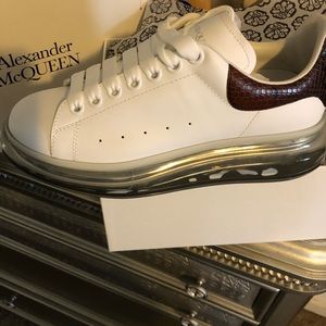 Alexander McQueen worn once too big size 39 men’s